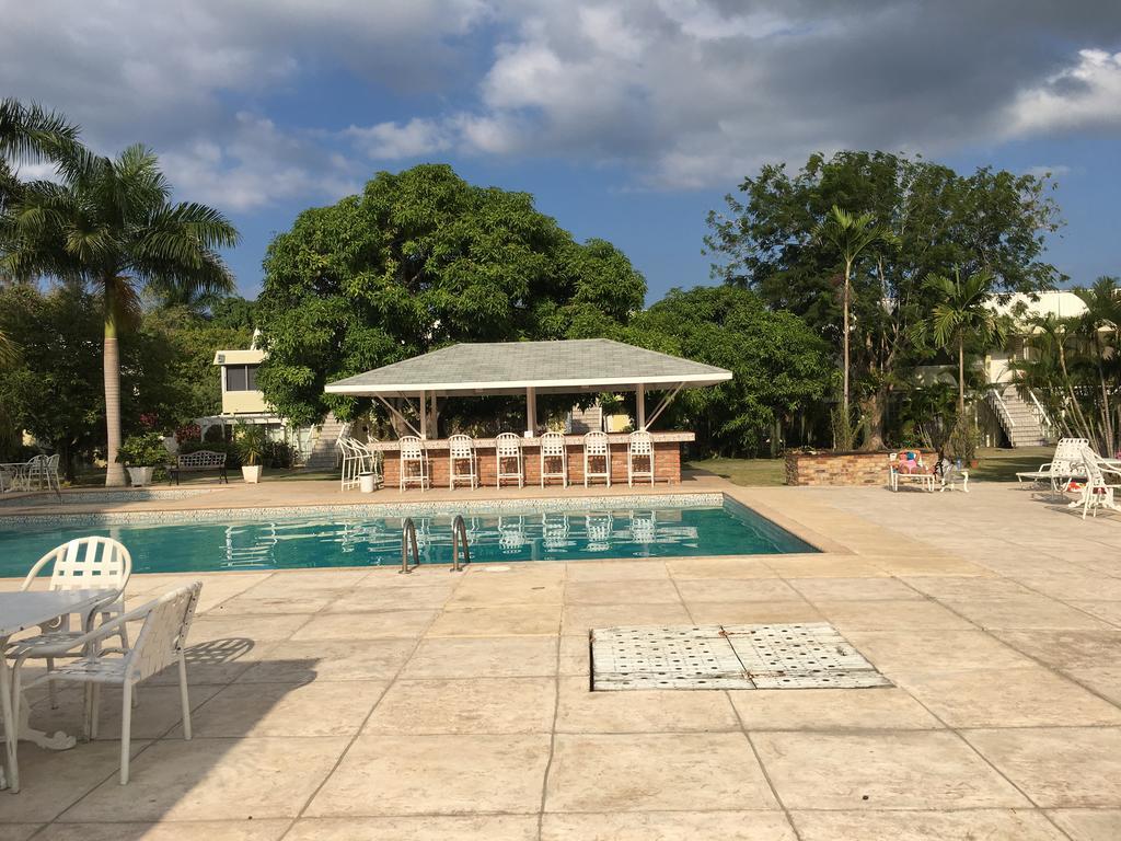 Apartamento Anna'S Joye Seawind - Freeport, Montego Bay Exterior foto