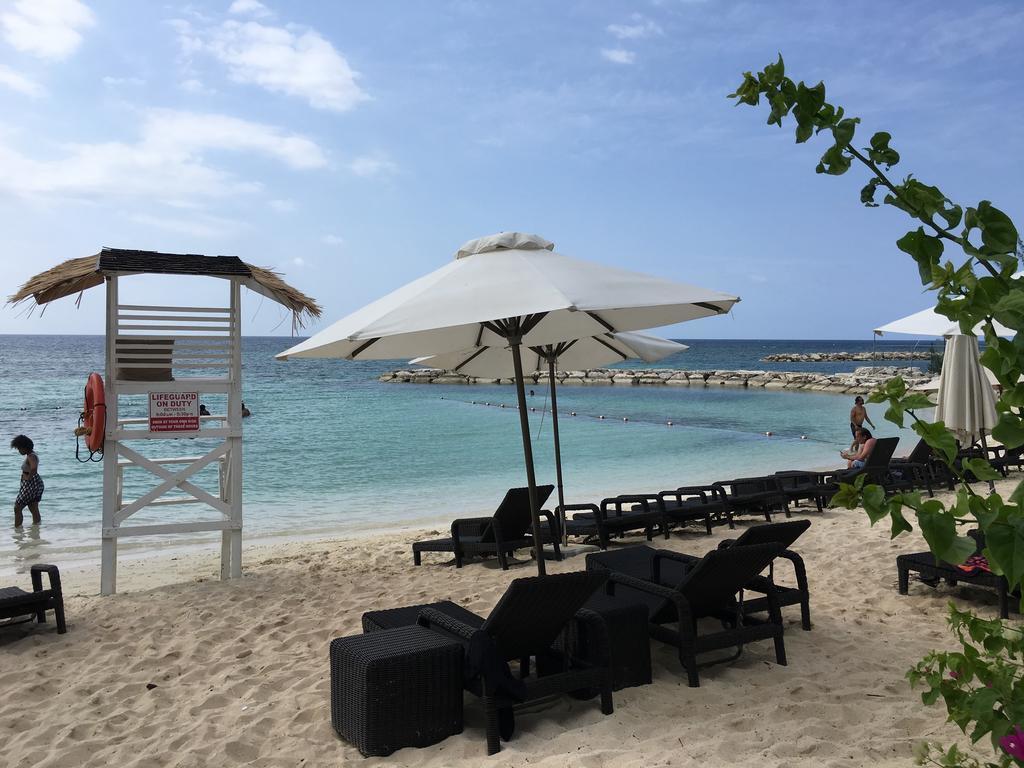 Apartamento Anna'S Joye Seawind - Freeport, Montego Bay Exterior foto