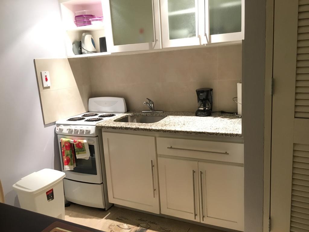 Apartamento Anna'S Joye Seawind - Freeport, Montego Bay Exterior foto