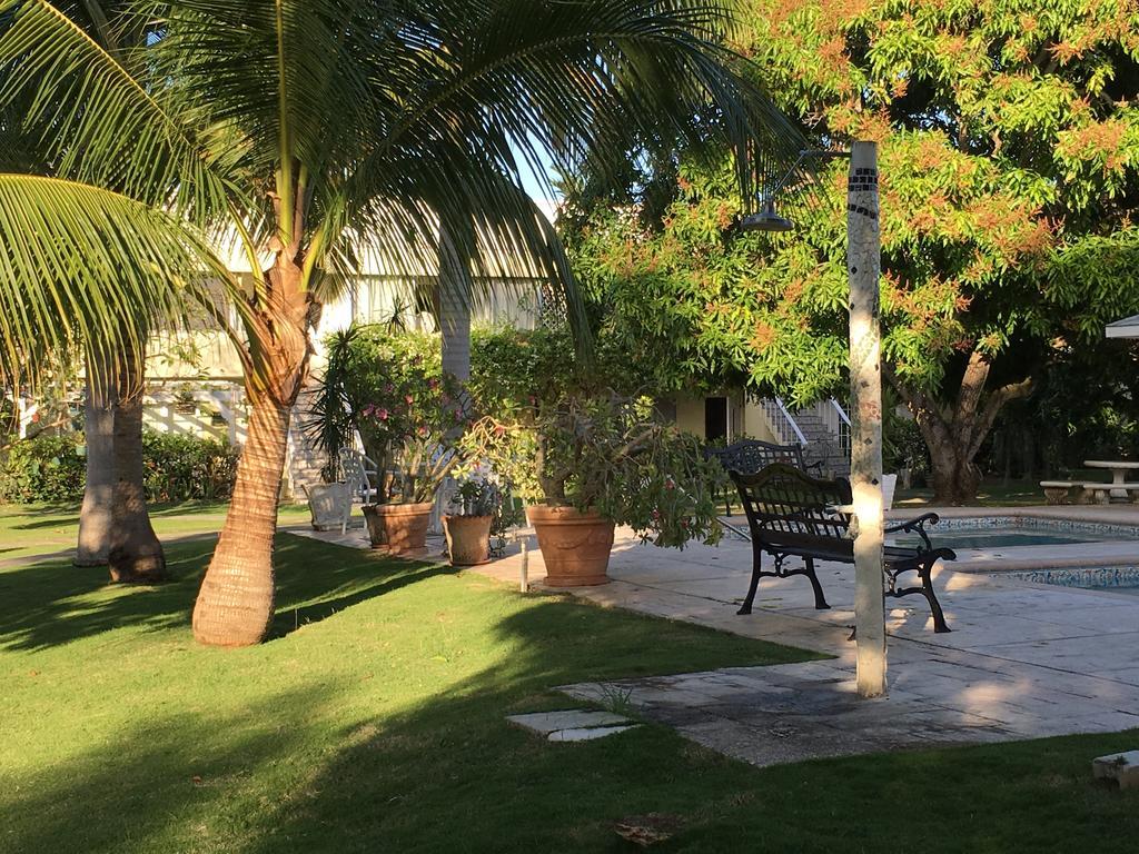 Apartamento Anna'S Joye Seawind - Freeport, Montego Bay Exterior foto